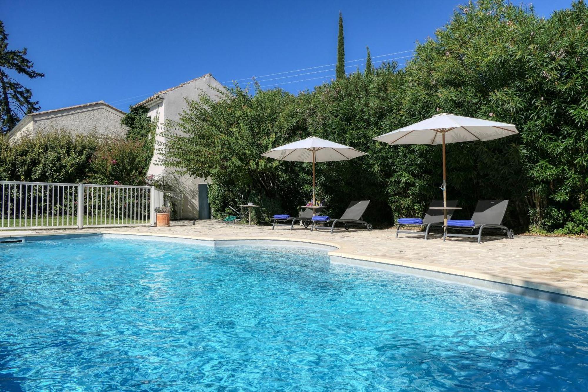 Logis Hotel La Bastide des Monges Nyons Buitenkant foto