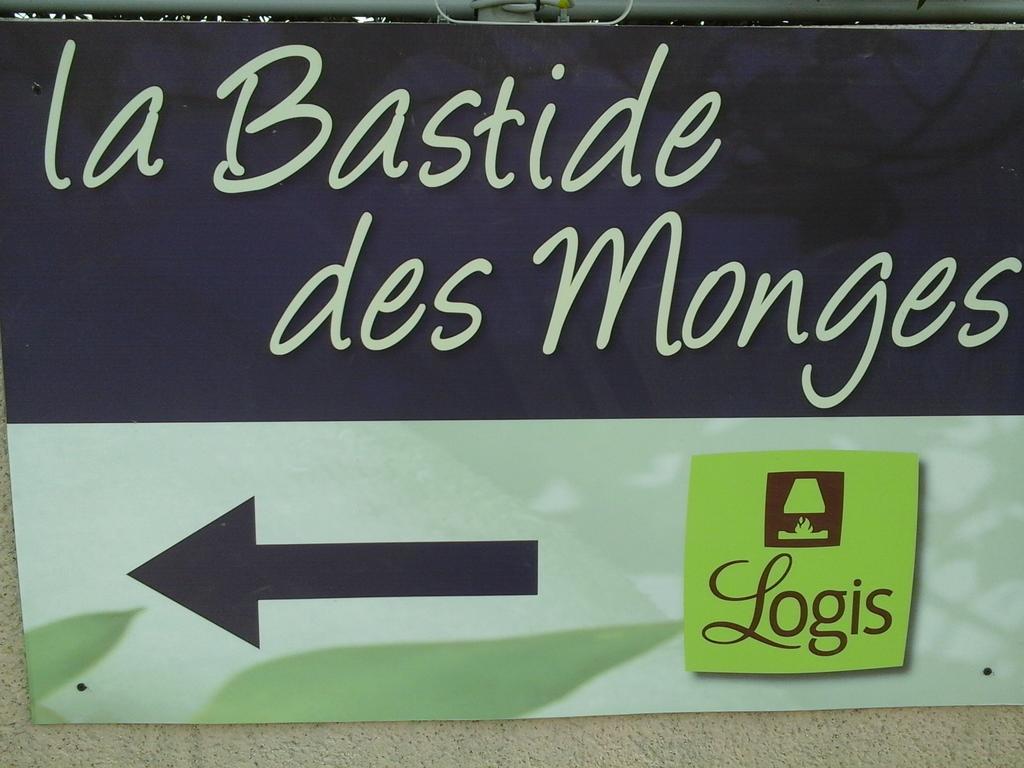 Logis Hotel La Bastide des Monges Nyons Buitenkant foto